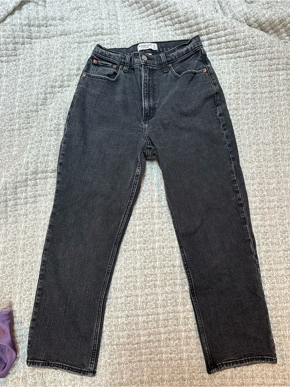 Abercrombie & Fitch Charcoal jeans